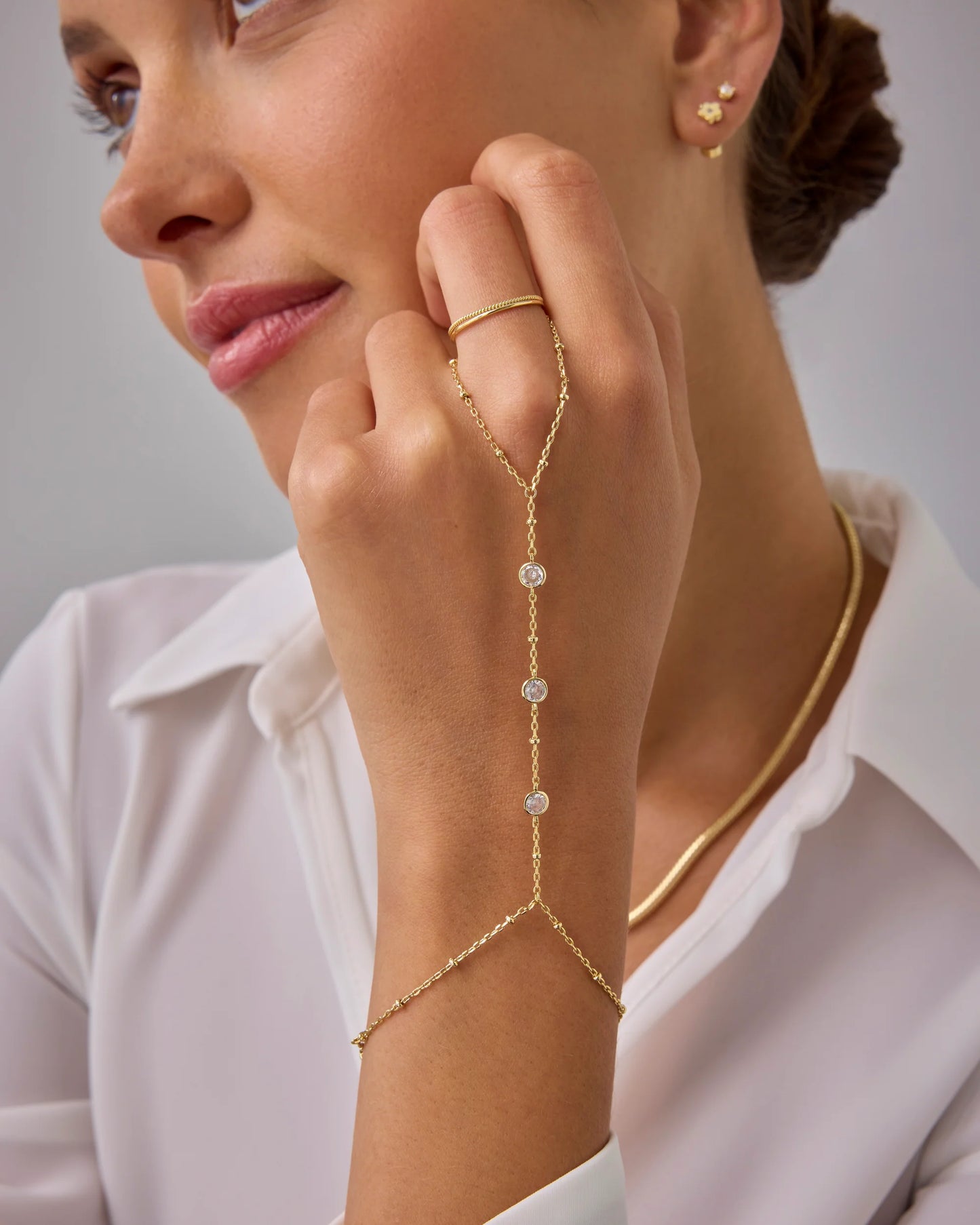 The Dainty Hand Chain