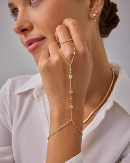 The Dainty Hand Chain